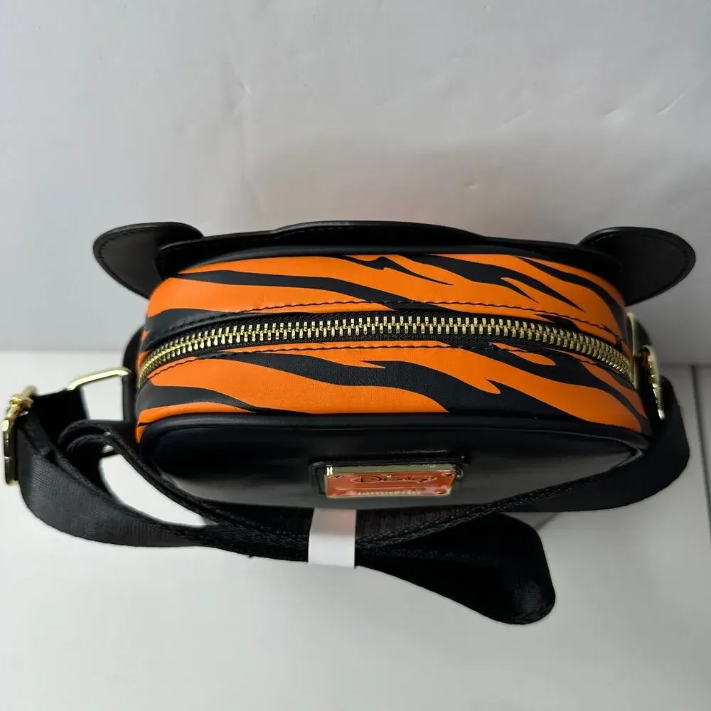 New Loungefly Winnie the Pooh Cosplay Passport Tiger Vampire Crossbody Purse NWT